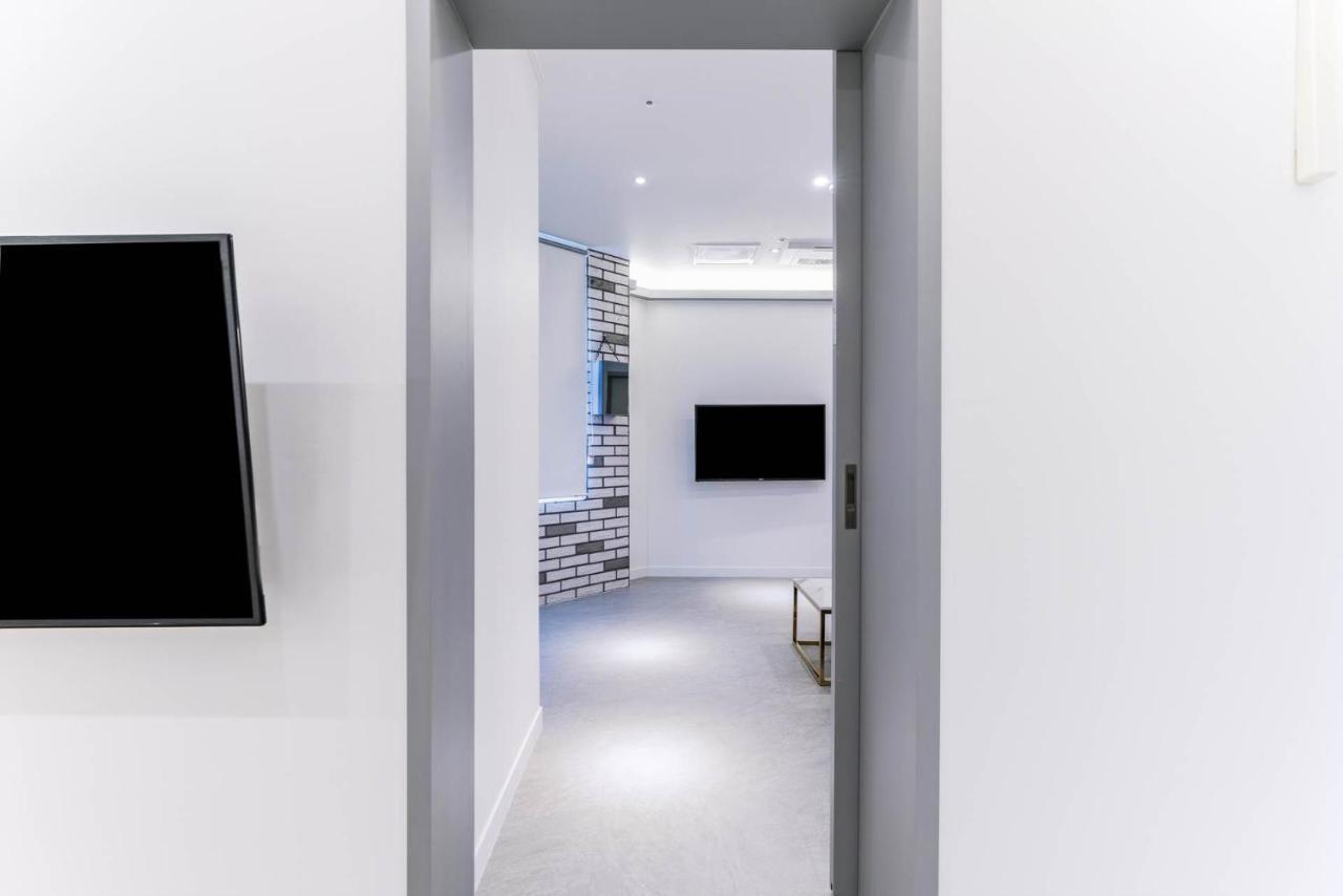 Pyeongtaek Godeok Rich Stay Hotel ภายนอก รูปภาพ